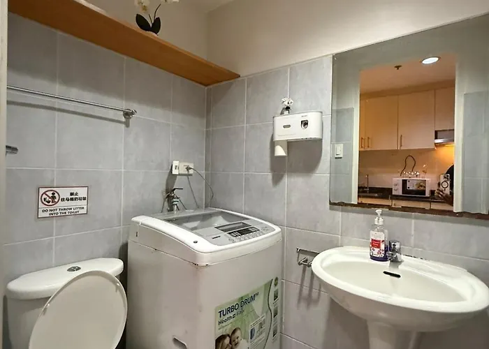 Staycation In Pasay Near Moa By Ros *